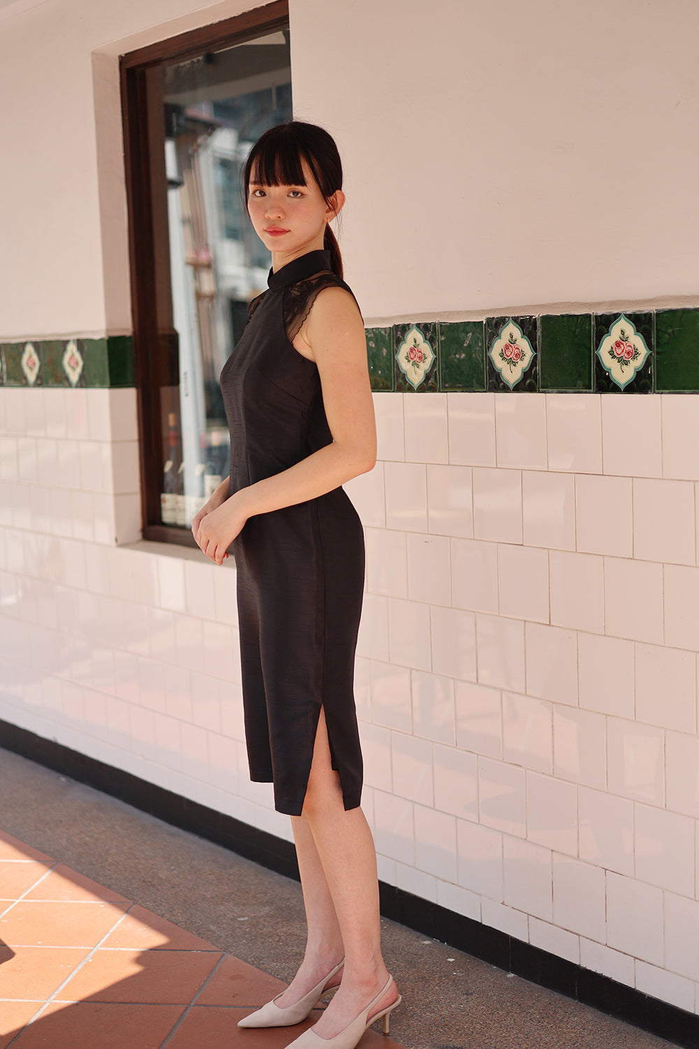 Lacey -Black